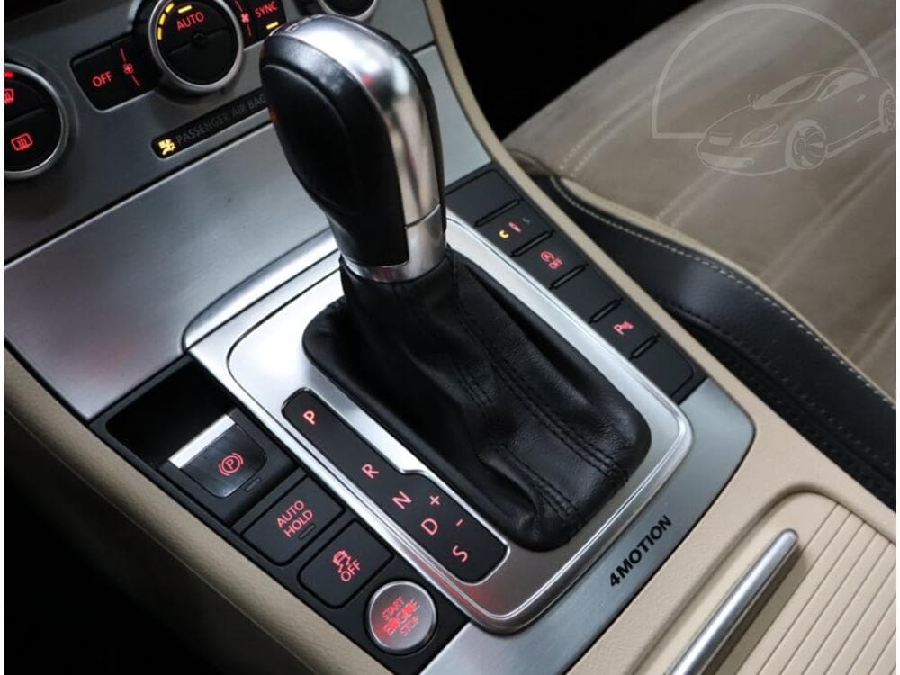 2012 Volkswagen Cc - 13