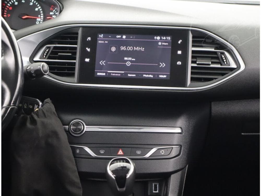 2019 Peugeot 308 - 12