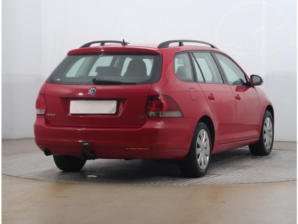 2011 Volkswagen Golf - 5