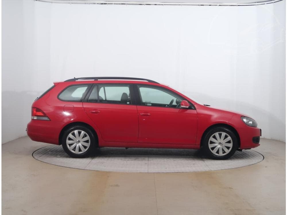 2011 Volkswagen Golf - 6