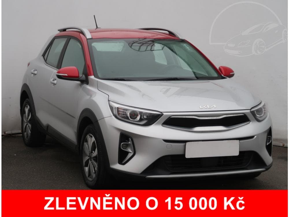 Kia Stonic 1.0 T-GDI, Parkovací kamera