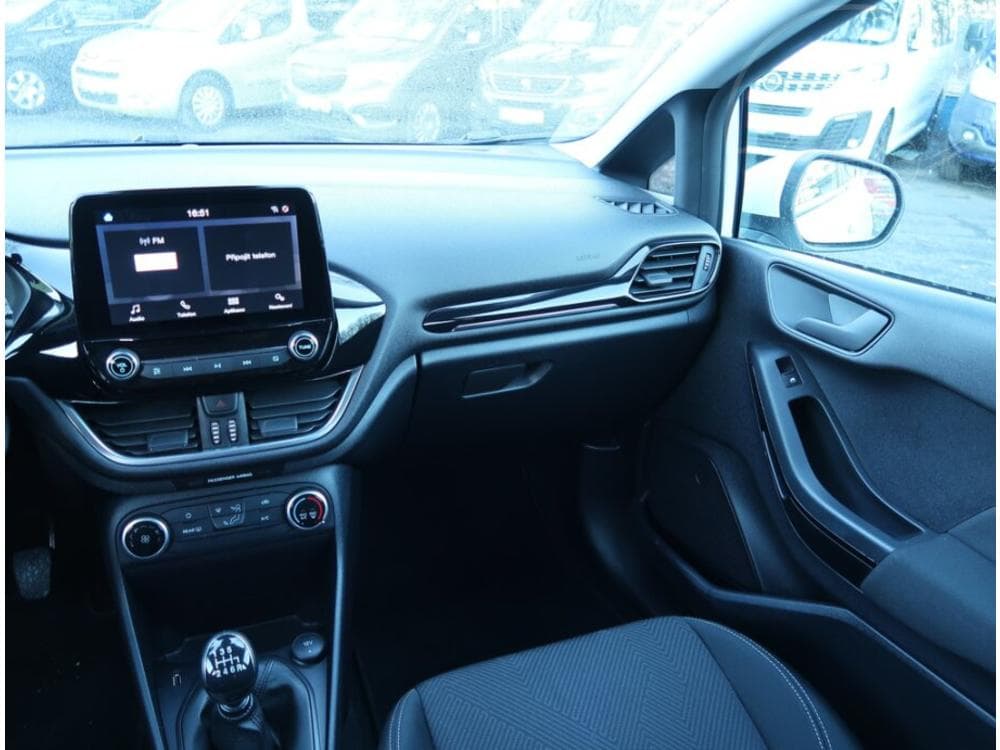 2022 Ford Fiesta - 8