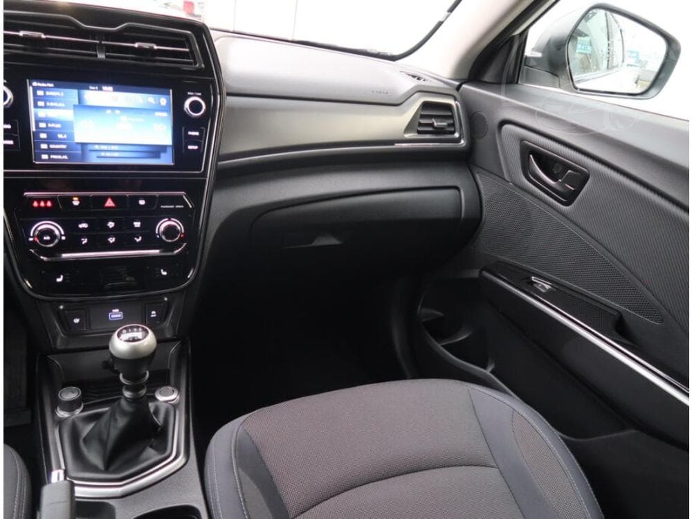2022 SsangYong TIVOLI - 8