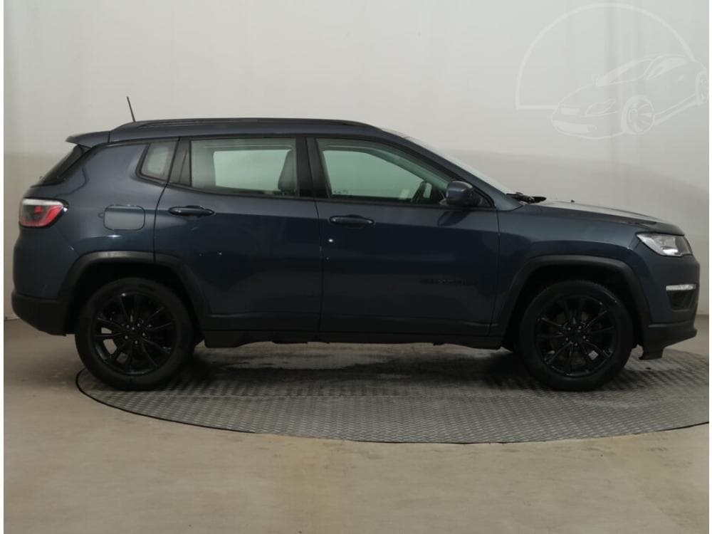 2021 Jeep Compass - 6