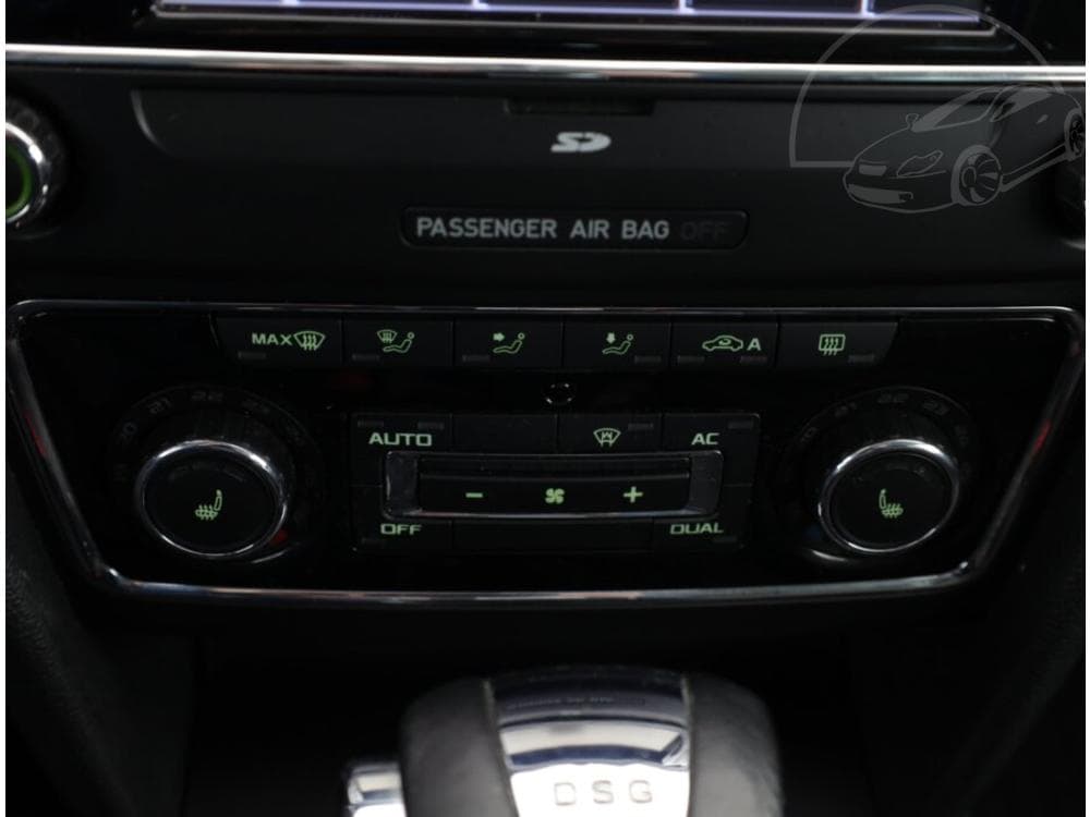 2012 Škoda SUPERB - 12