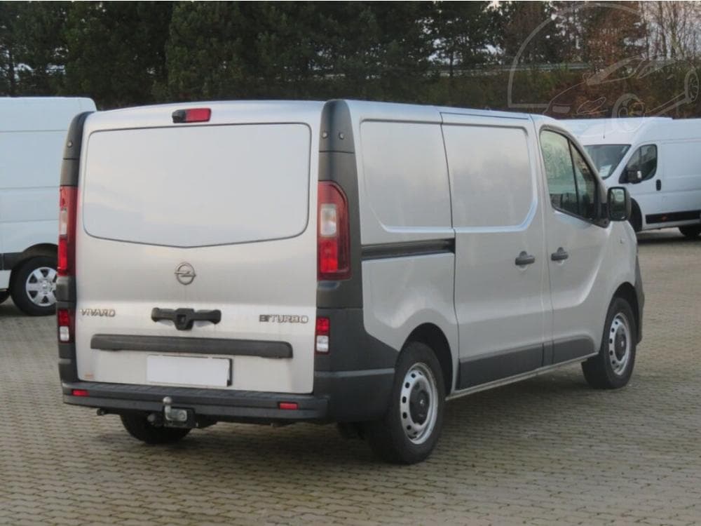 2019 Opel VIVARO - 9