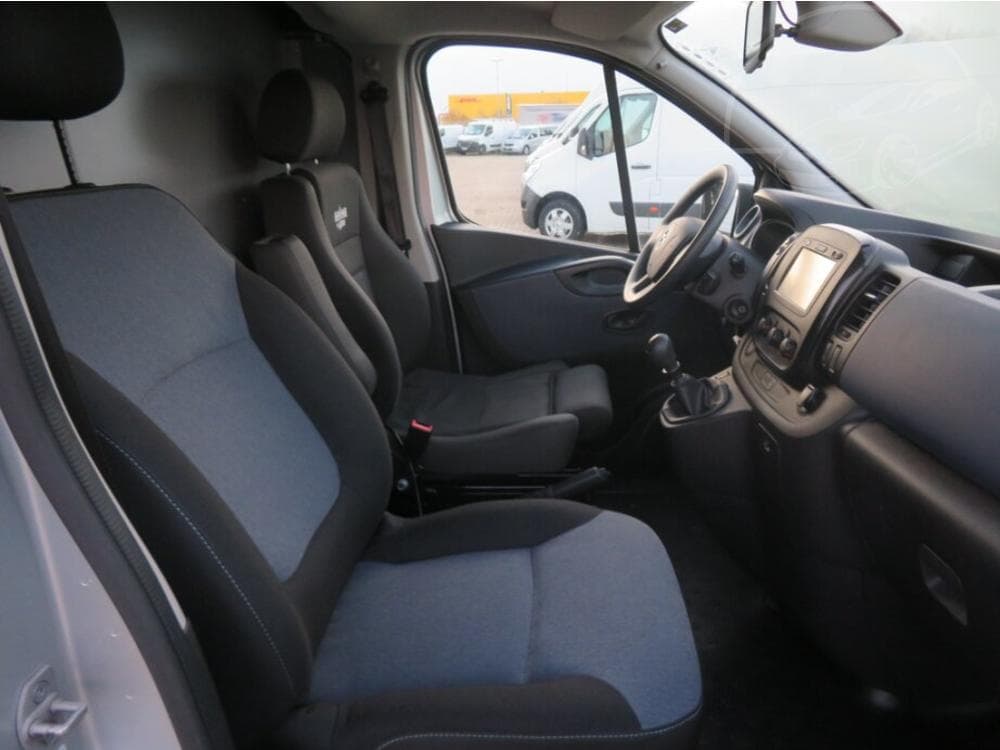 2019 Opel VIVARO - 17
