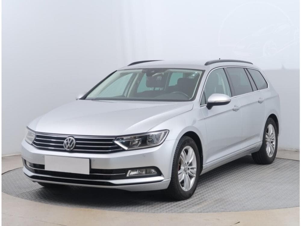 2015 Volkswagen PASSAT - 6