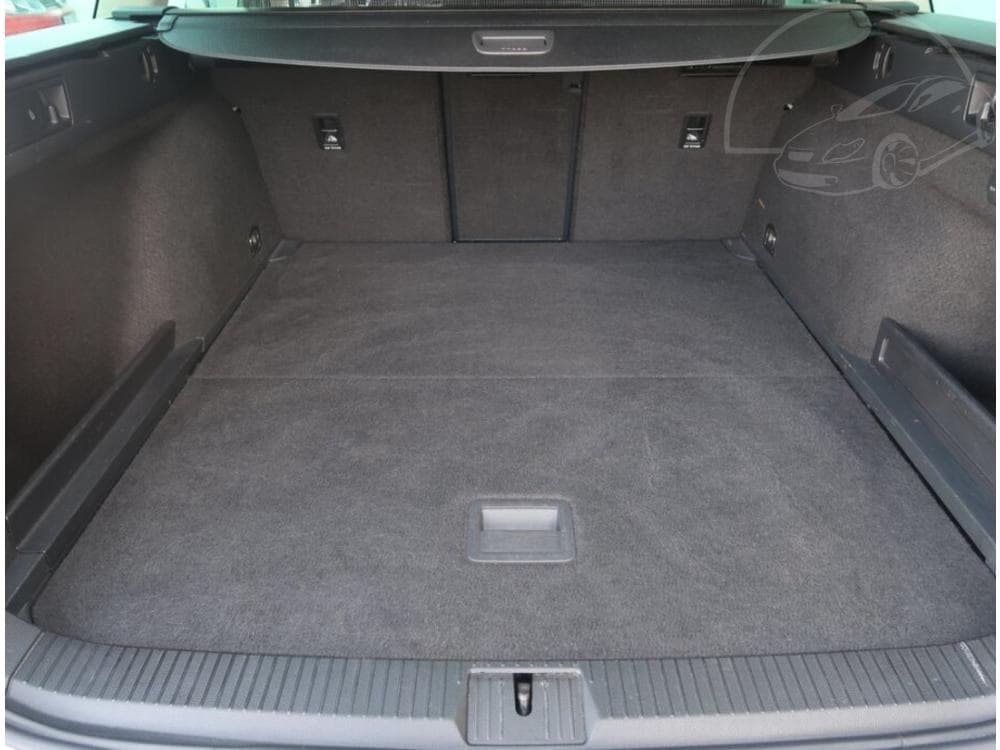 2015 Volkswagen PASSAT - 66