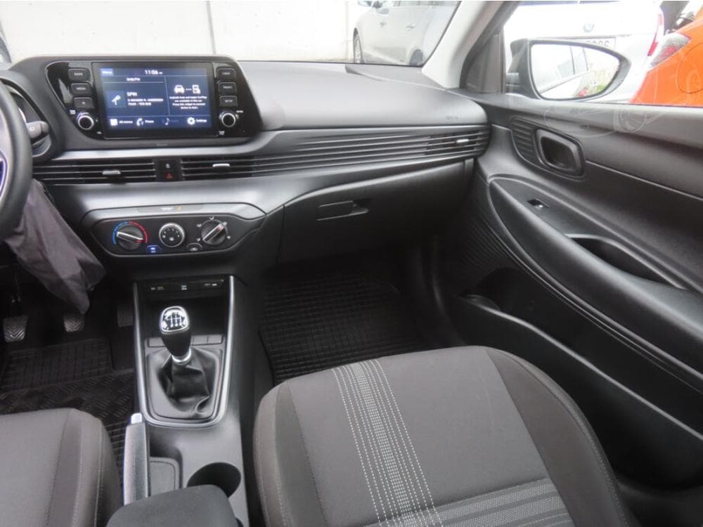 2022 Hyundai I20 - 8