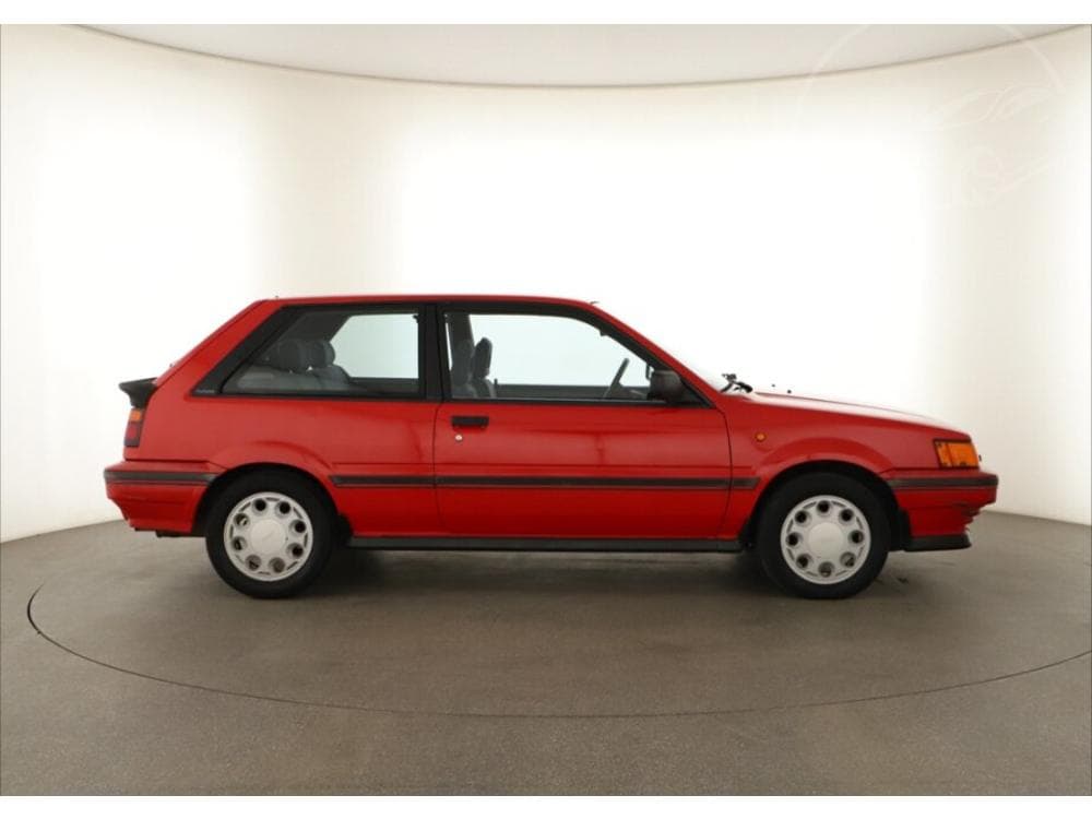 1988 Nissan SUNNY - 6