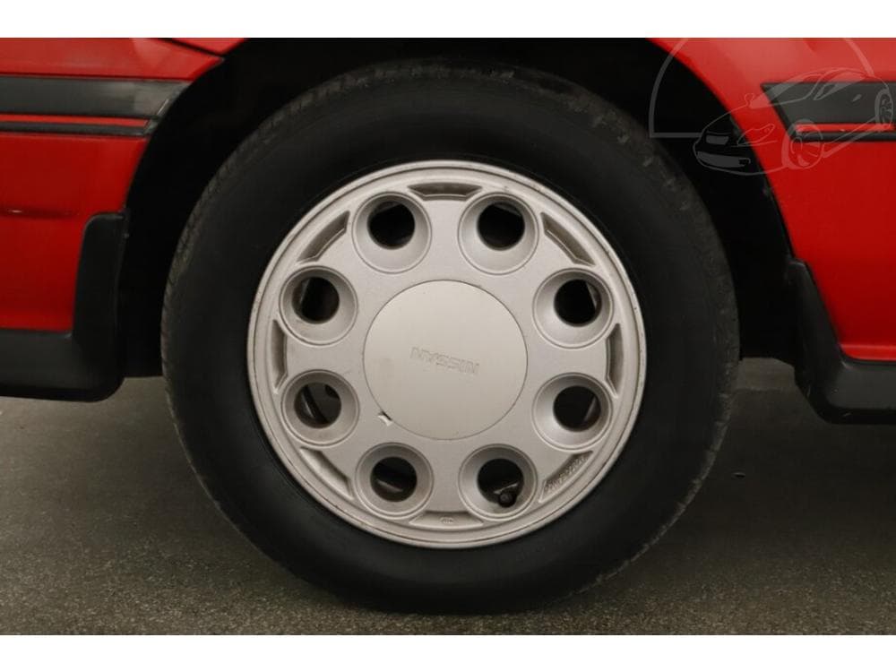 1988 Nissan SUNNY - 11