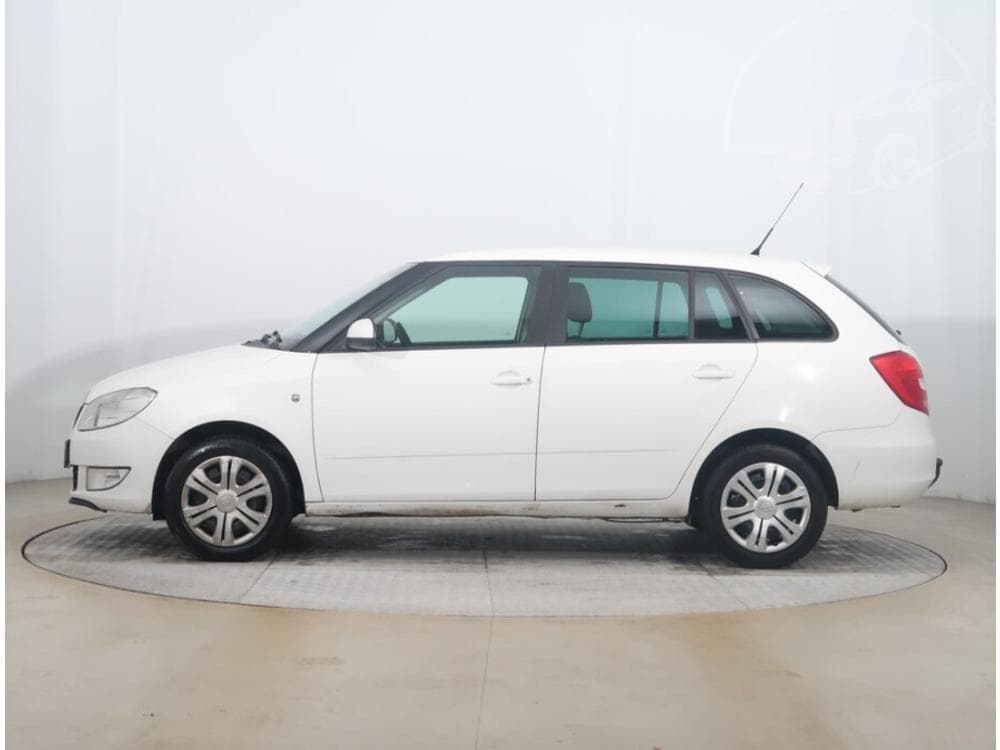 2013 Škoda FABIA - 3