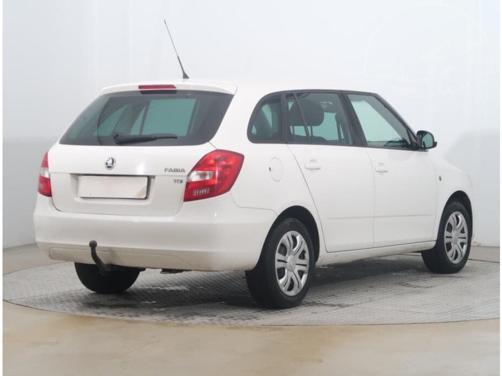 2013 Škoda FABIA - 5
