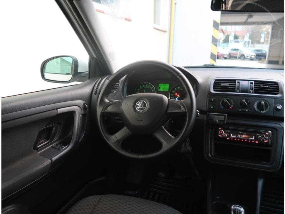 2013 Škoda FABIA - 7