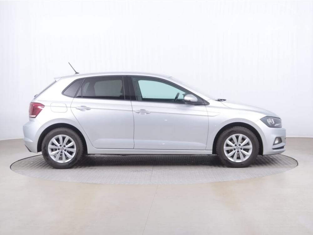 2020 Volkswagen POLO - 6