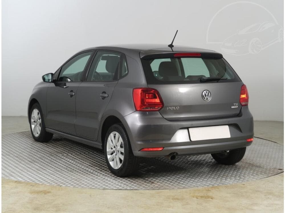 2015 Volkswagen Polo - 4