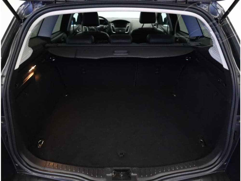 2015 Ford FOCUS - 12