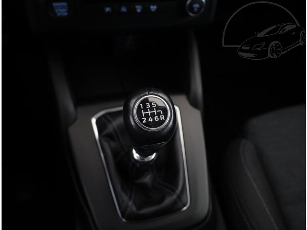 2022 Ford FOCUS - 34