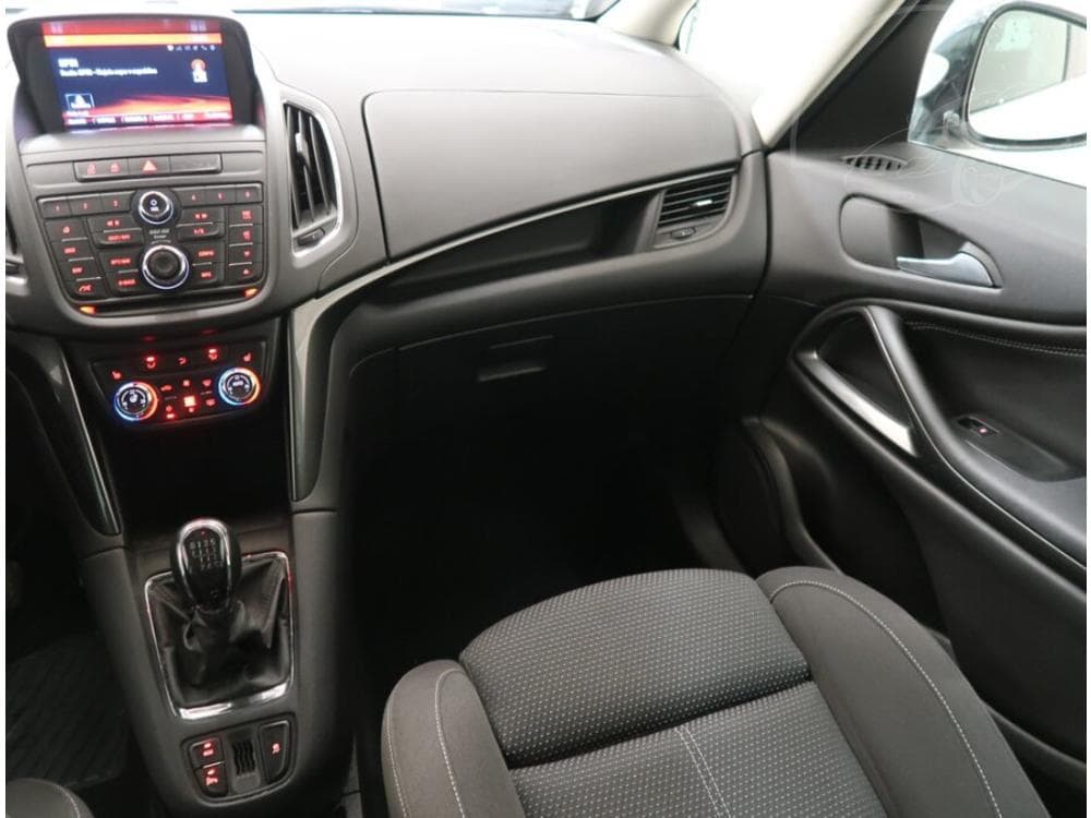 2015 Opel Zafira - 8