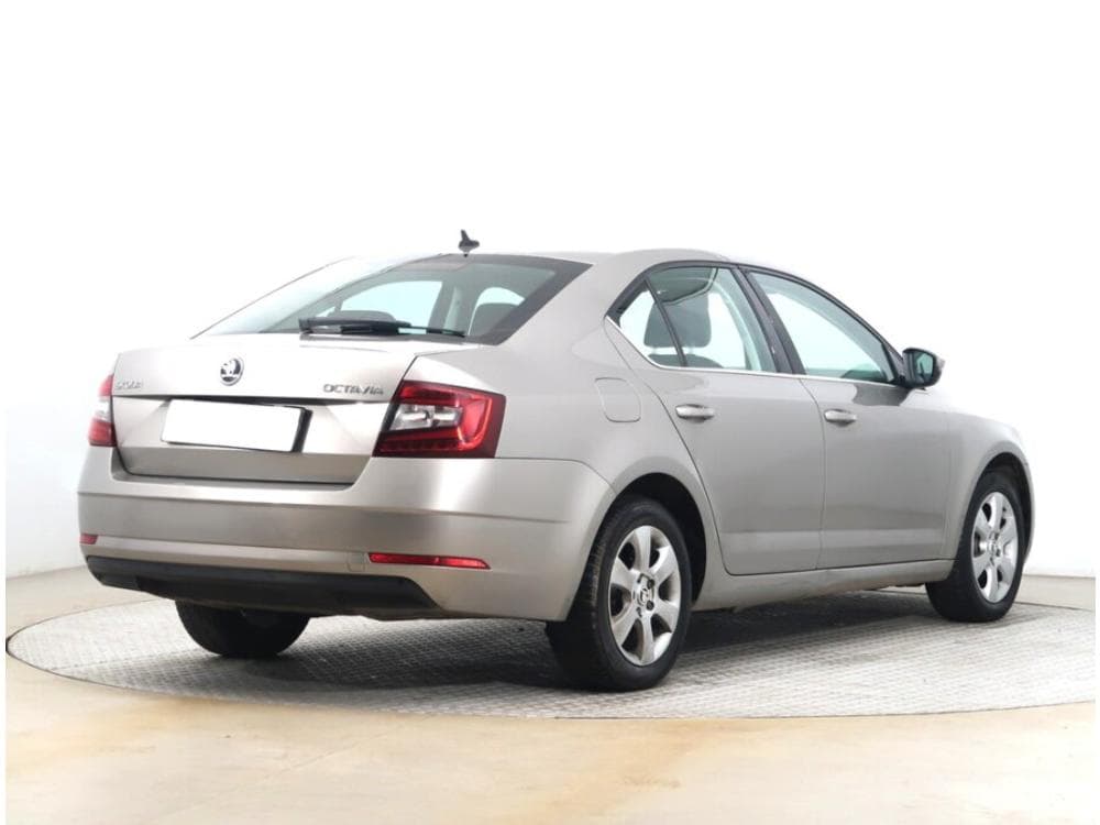 2017 Škoda OCTAVIA - 9