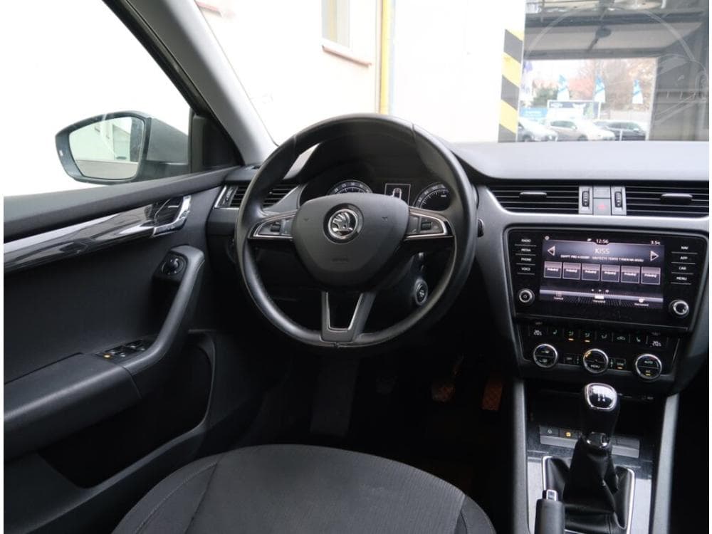 2017 Škoda OCTAVIA - 13