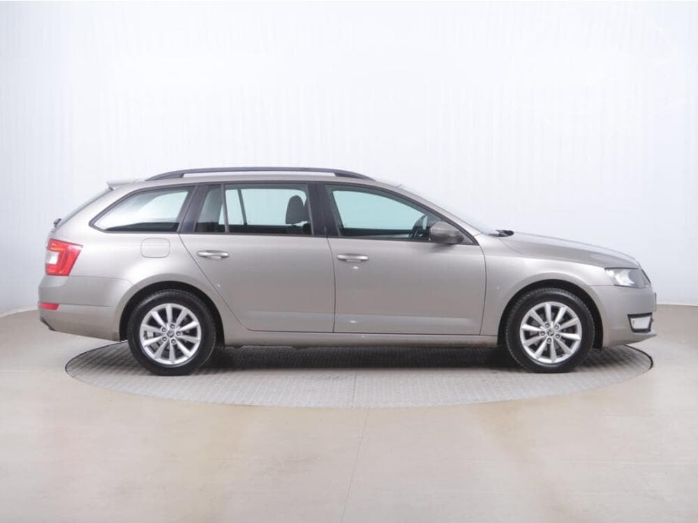 2015 Škoda OCTAVIA - 6