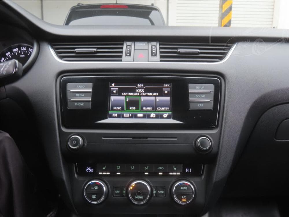 2015 Škoda OCTAVIA - 12