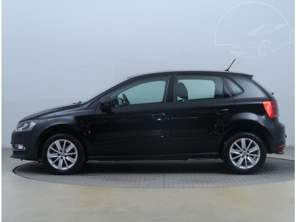 2015 Volkswagen Polo - 3