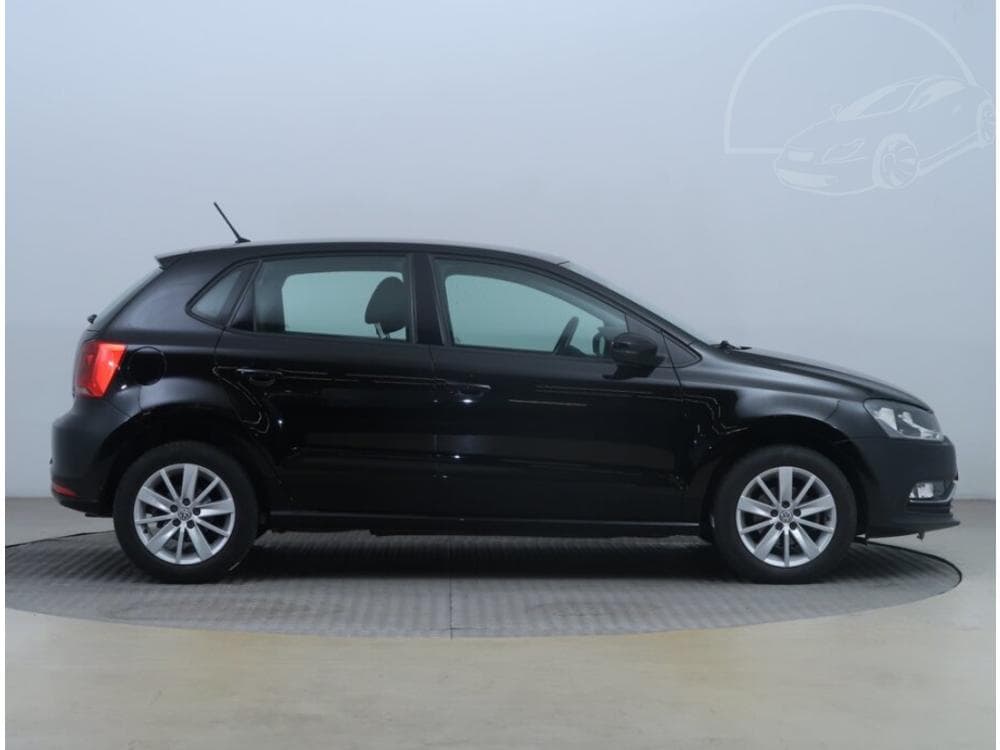 2015 Volkswagen Polo - 6