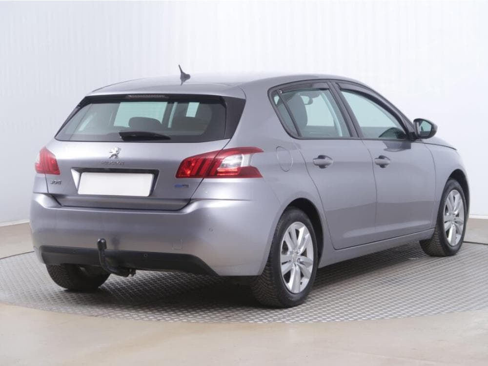 2017 Peugeot 308 - 5