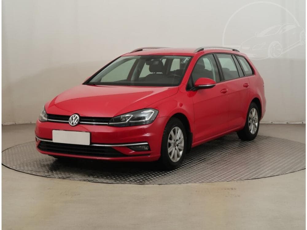 2019 Volkswagen Golf - 3