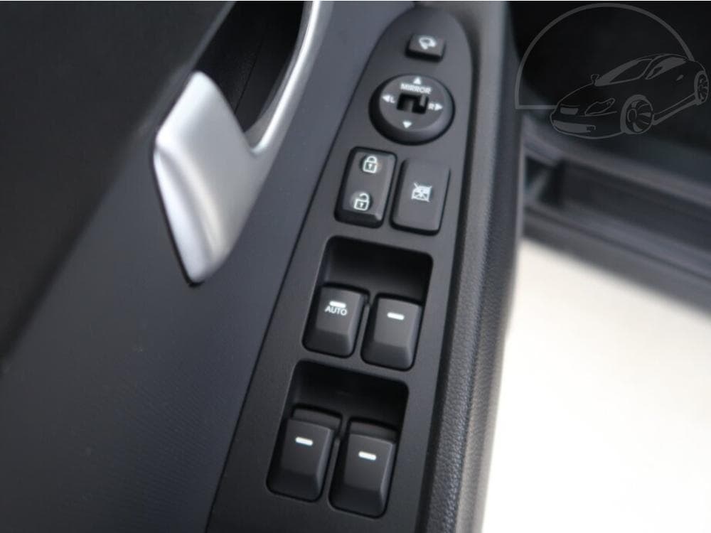 2015 Kia Sportage - 12