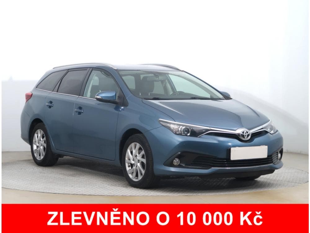 Toyota Auris 1.2 Ti, NOVÁ CENA, Serv.kniha