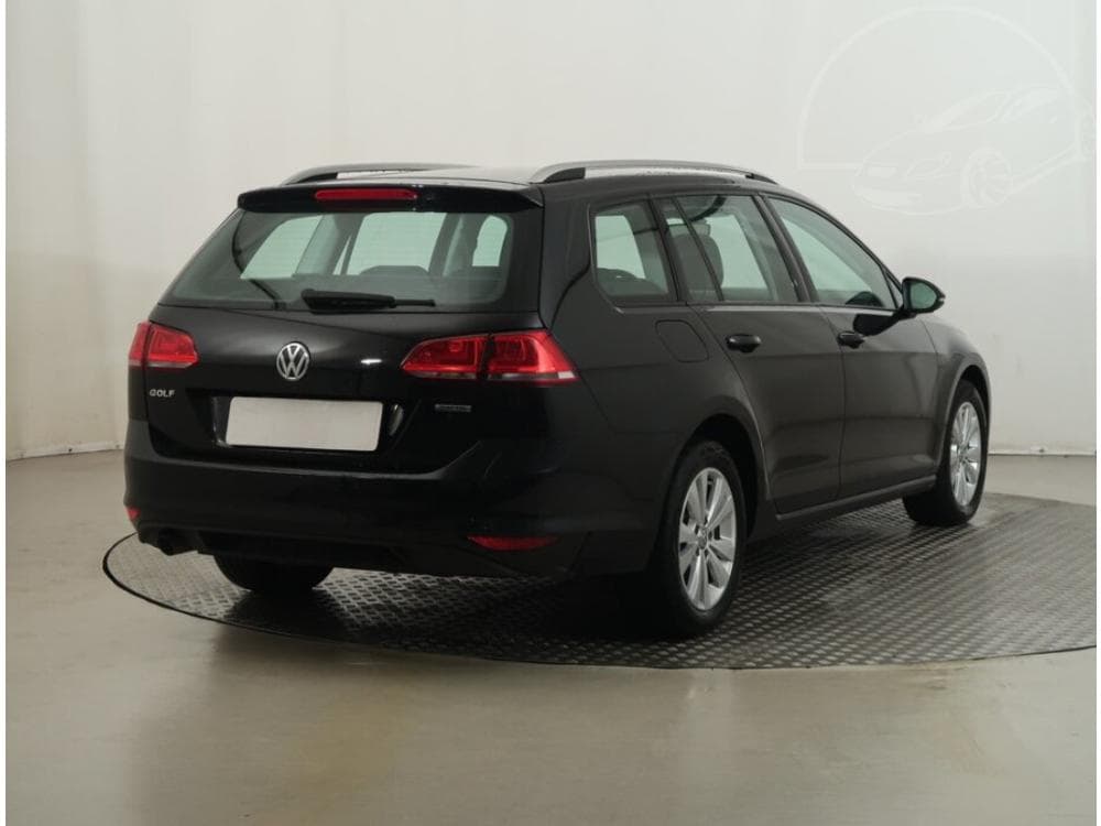 2016 Volkswagen Golf - 5