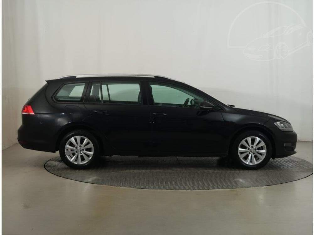 2016 Volkswagen Golf - 6