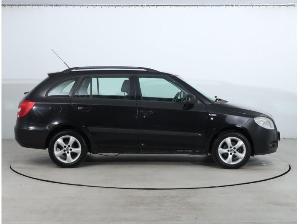 2008 Škoda FABIA - 11