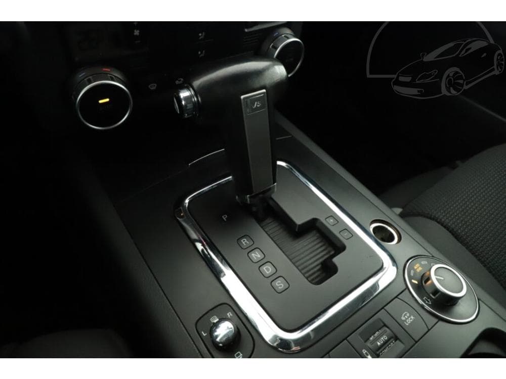 2006 Volkswagen Touareg - 10