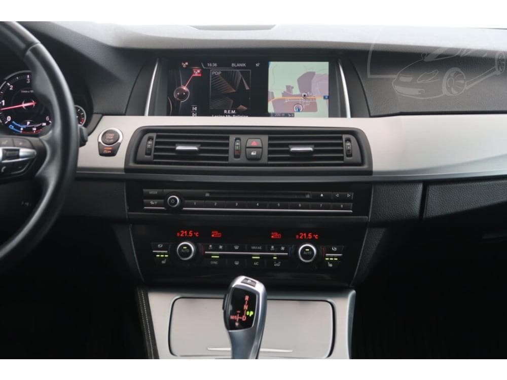 2014 BMW 5-Series - 23