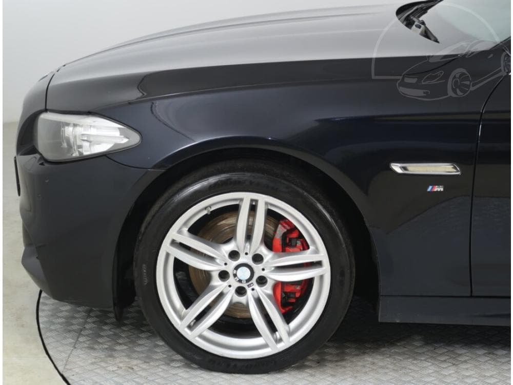 2014 BMW 5-Series - 29