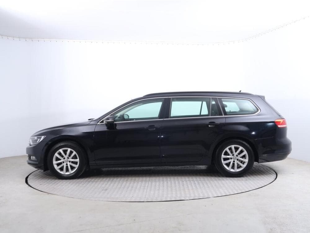 2015 Volkswagen PASSAT - 3
