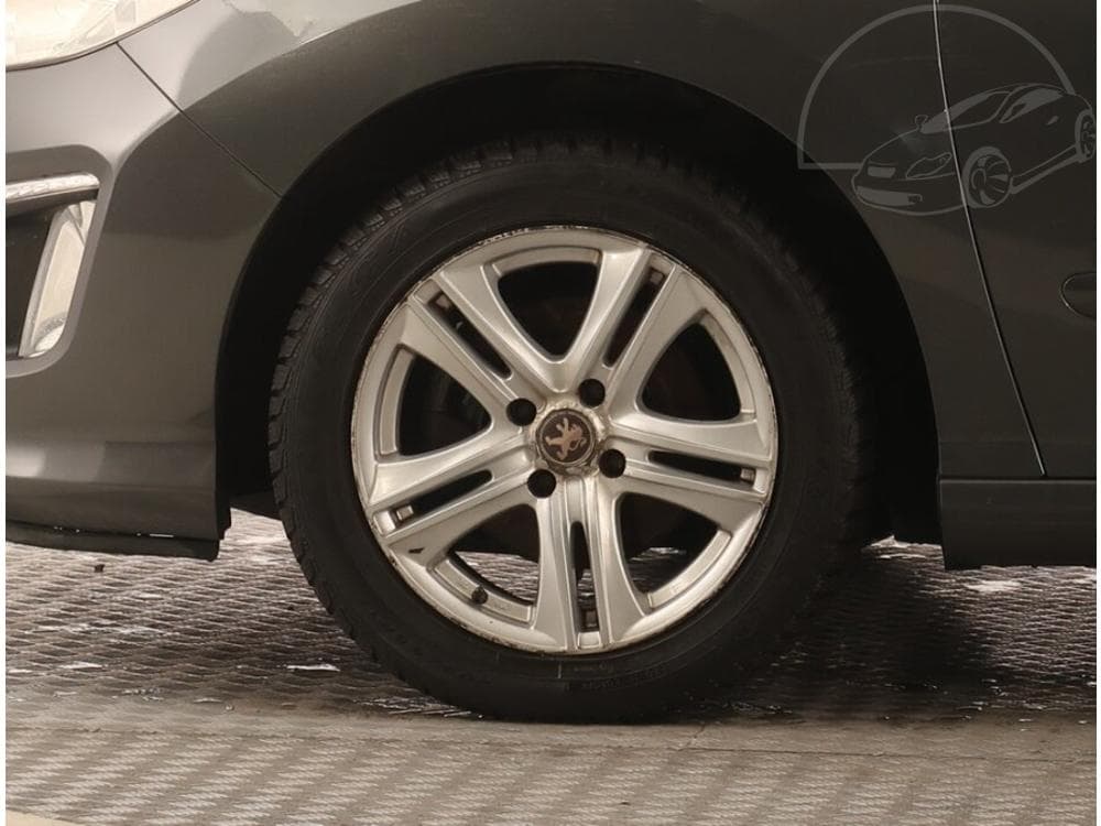 2012 Peugeot 308 - 14