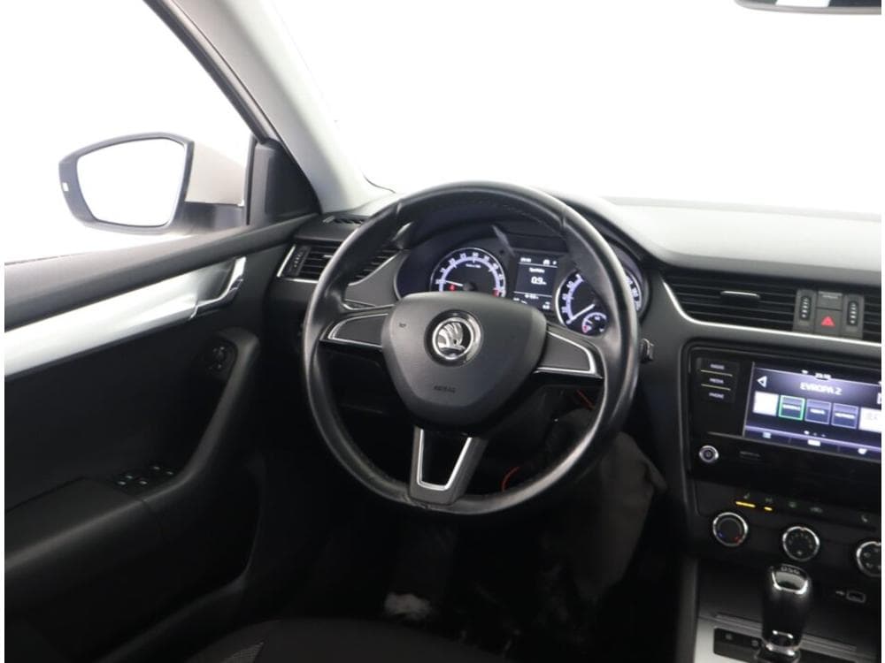 2018 Škoda OCTAVIA - 31