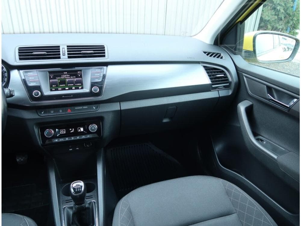 2018 Škoda FABIA - 15