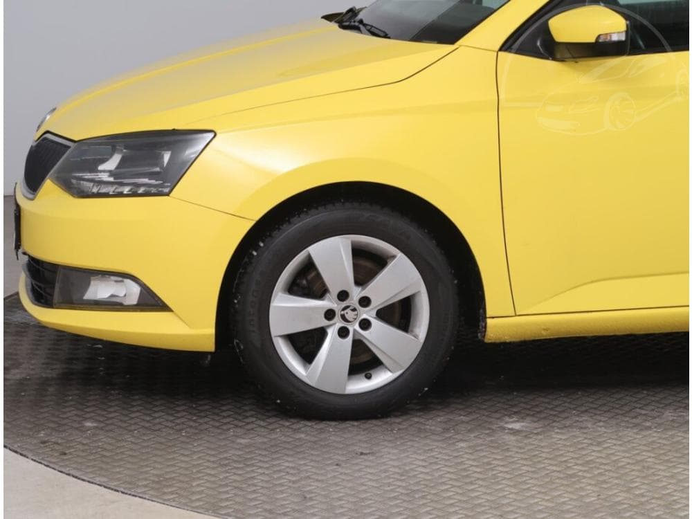 2018 Škoda FABIA - 27