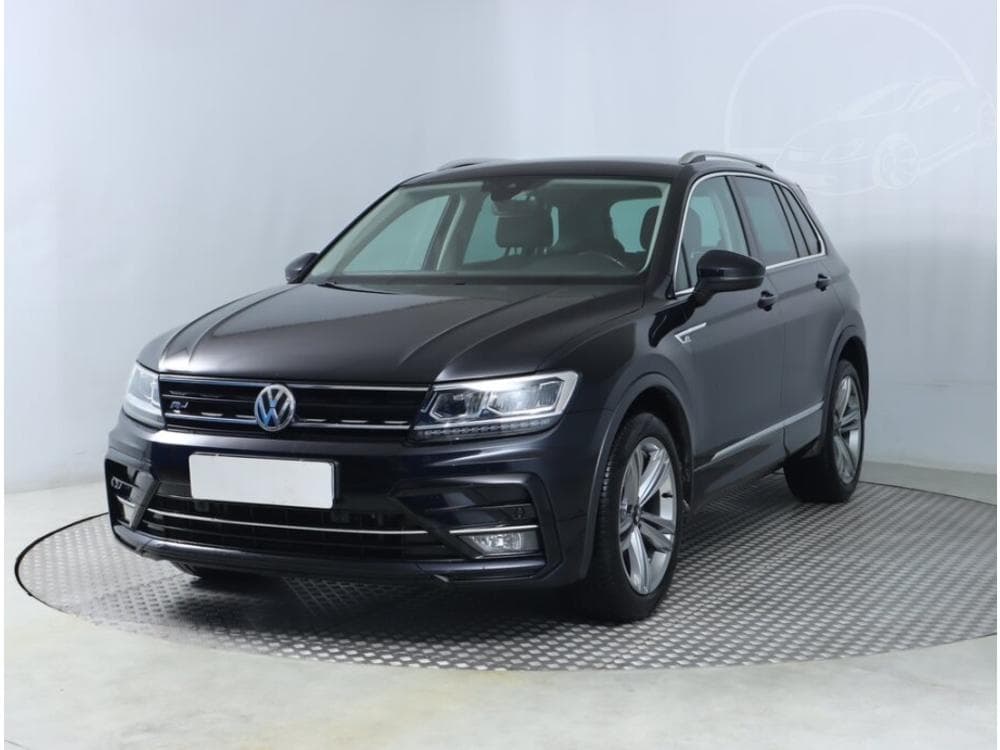 2018 Volkswagen Tiguan - 2