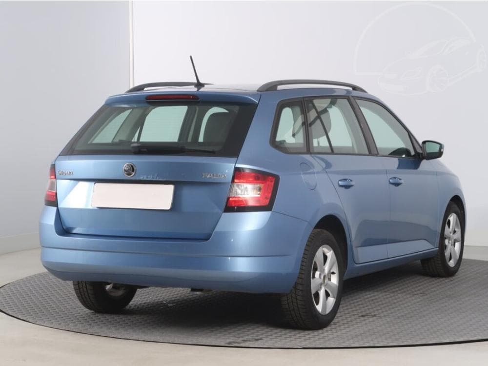 2015 Škoda FABIA - 9