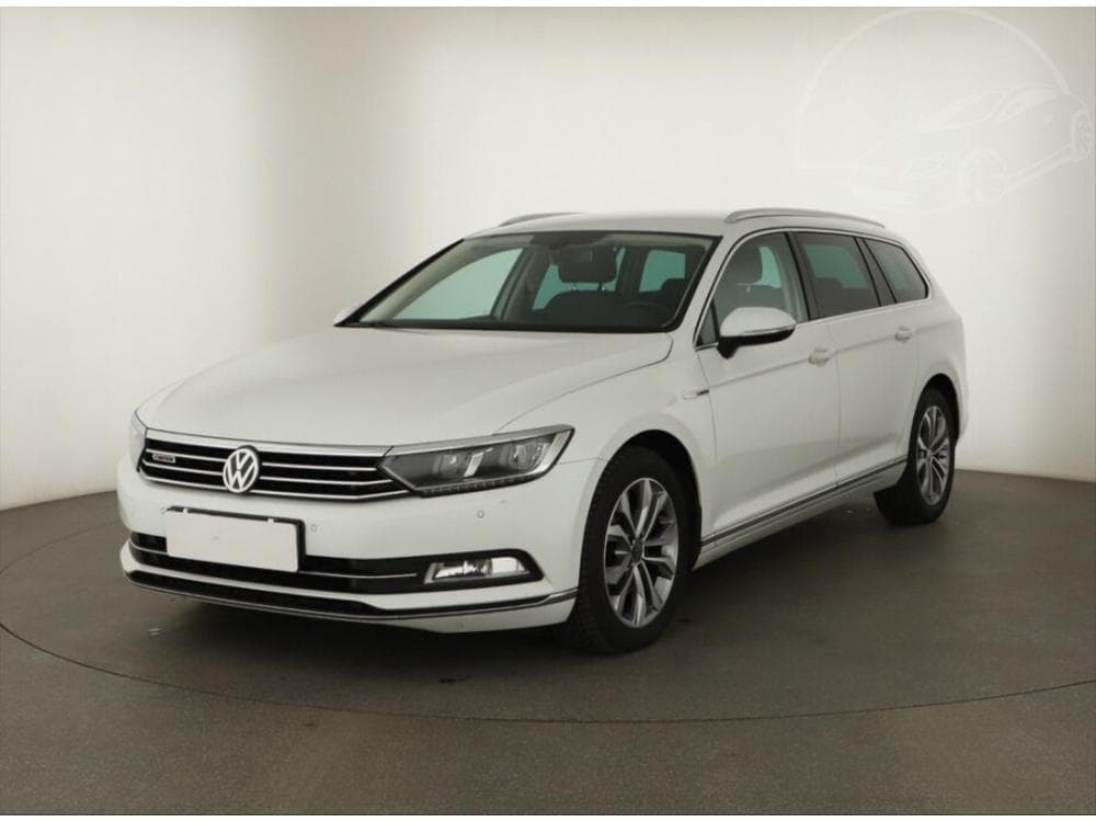 2015 Volkswagen PASSAT - 2