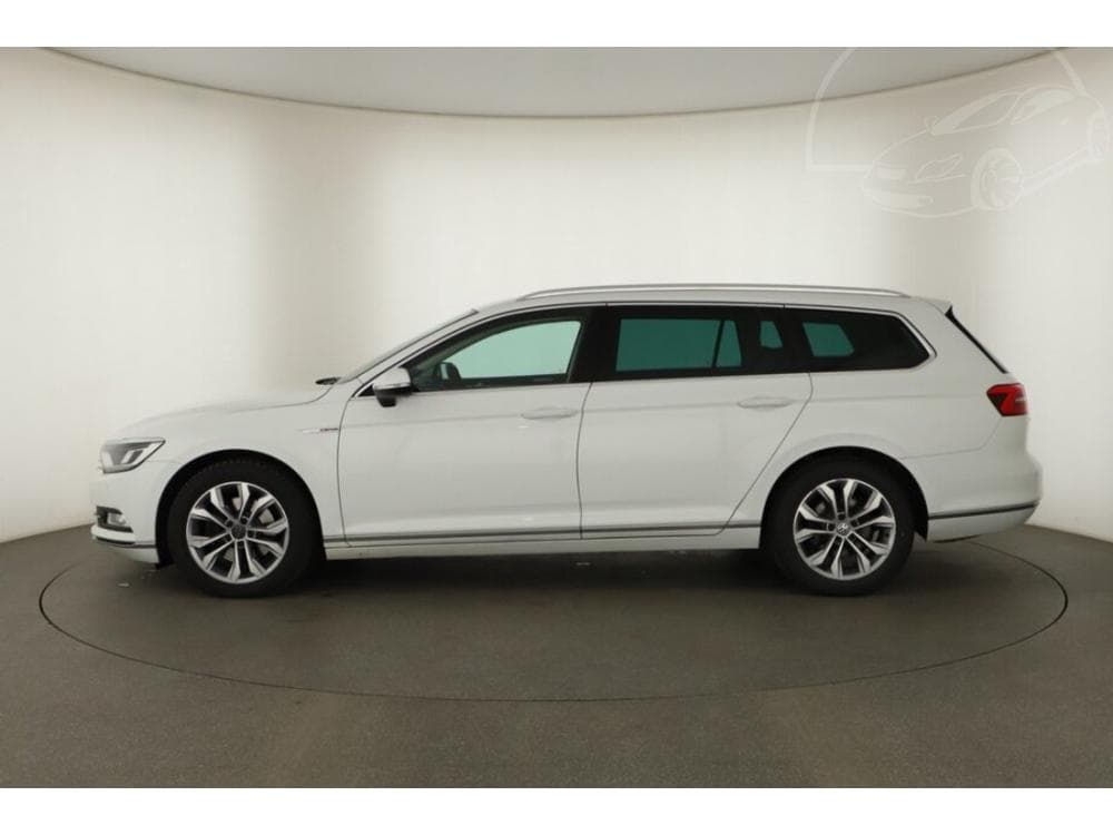 2015 Volkswagen PASSAT - 3