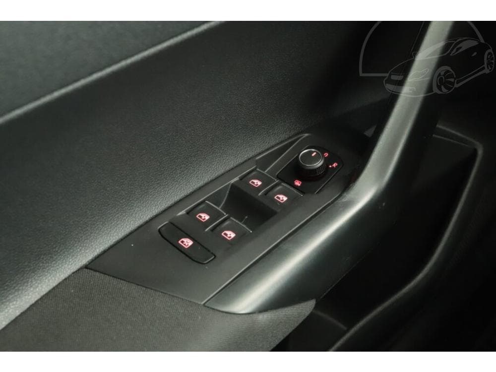 2018 Volkswagen Polo - 15